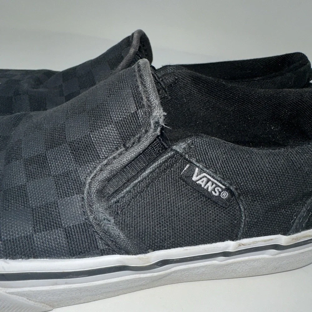 Vans Classic Black Checkerboard Slip Ons‎ Kids Size 1